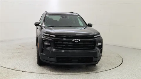 Photos of 2026 Chevrolet Traverse FWD LT for sale in Florence, KY at Tom Gill Chevrolet