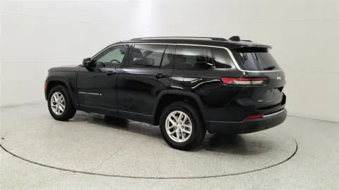 More photos of 2023 Jeep Grand Cherokee L Laredo at Tom Gill Chevrolet, KY