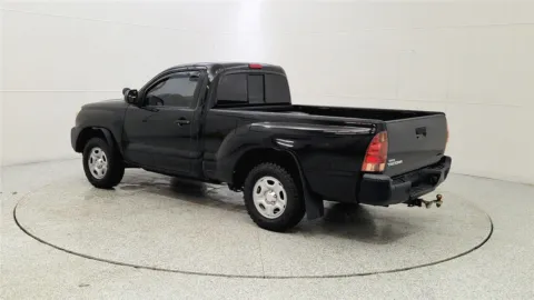 More photos of 2013 Toyota Tacoma at Tom Gill Chevrolet, KY