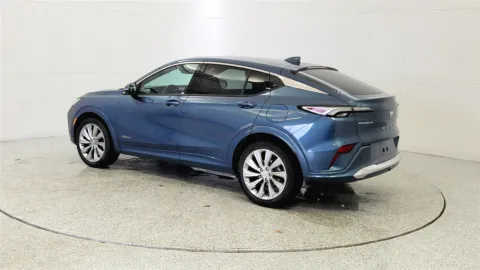 More photos of 2024 Buick Envista Avenir at Tom Gill Chevrolet, KY