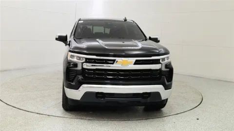 Photos of 2023 Chevrolet Silverado 1500 LT for sale in Florence, KY at Tom Gill Chevrolet
