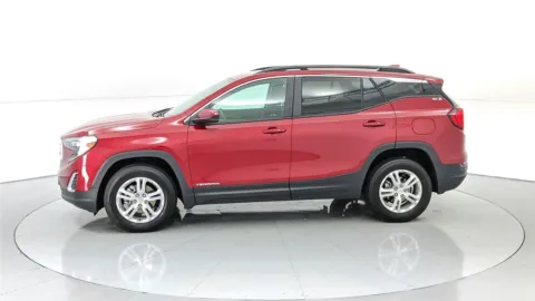 More photos of 2021 GMC Terrain SLE at Tom Gill Chevrolet, KY