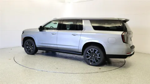 More photos of 2026 Chevrolet Suburban High Country at Tom Gill Chevrolet, KY