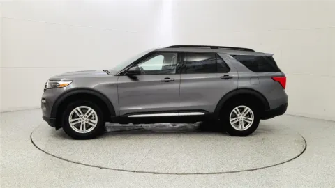 More photos of 2023 Ford Explorer XLT at Tom Gill Chevrolet, KY