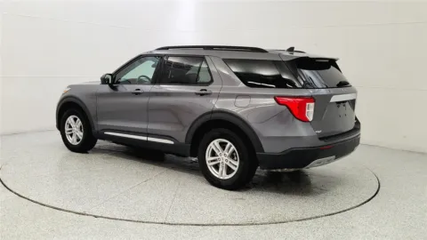 More photos of 2023 Ford Explorer XLT at Tom Gill Chevrolet, KY
