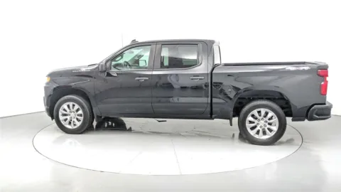 More photos of 2019 Chevrolet Silverado 1500 Custom at Tom Gill Chevrolet, KY