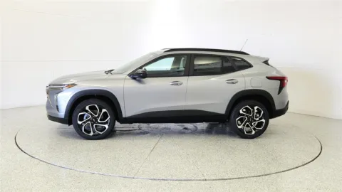 More photos of 2026 Chevrolet Trax 2RS at Tom Gill Chevrolet, KY