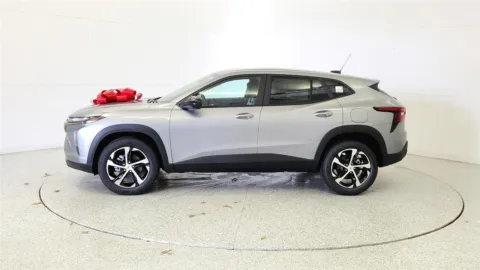 More photos of 2026 Chevrolet Trax 1RS at Tom Gill Chevrolet, KY