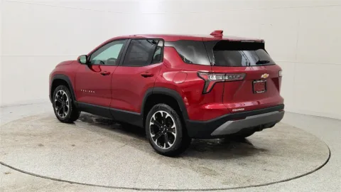 More photos of 2026 Chevrolet Equinox FWD LT at Tom Gill Chevrolet, KY