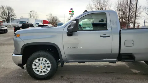 More photos of 2026 Chevrolet Silverado 2500HD LT at Tom Gill Chevrolet, KY