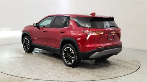 More photos of 2026 Chevrolet Equinox FWD LT at Tom Gill Chevrolet, KY