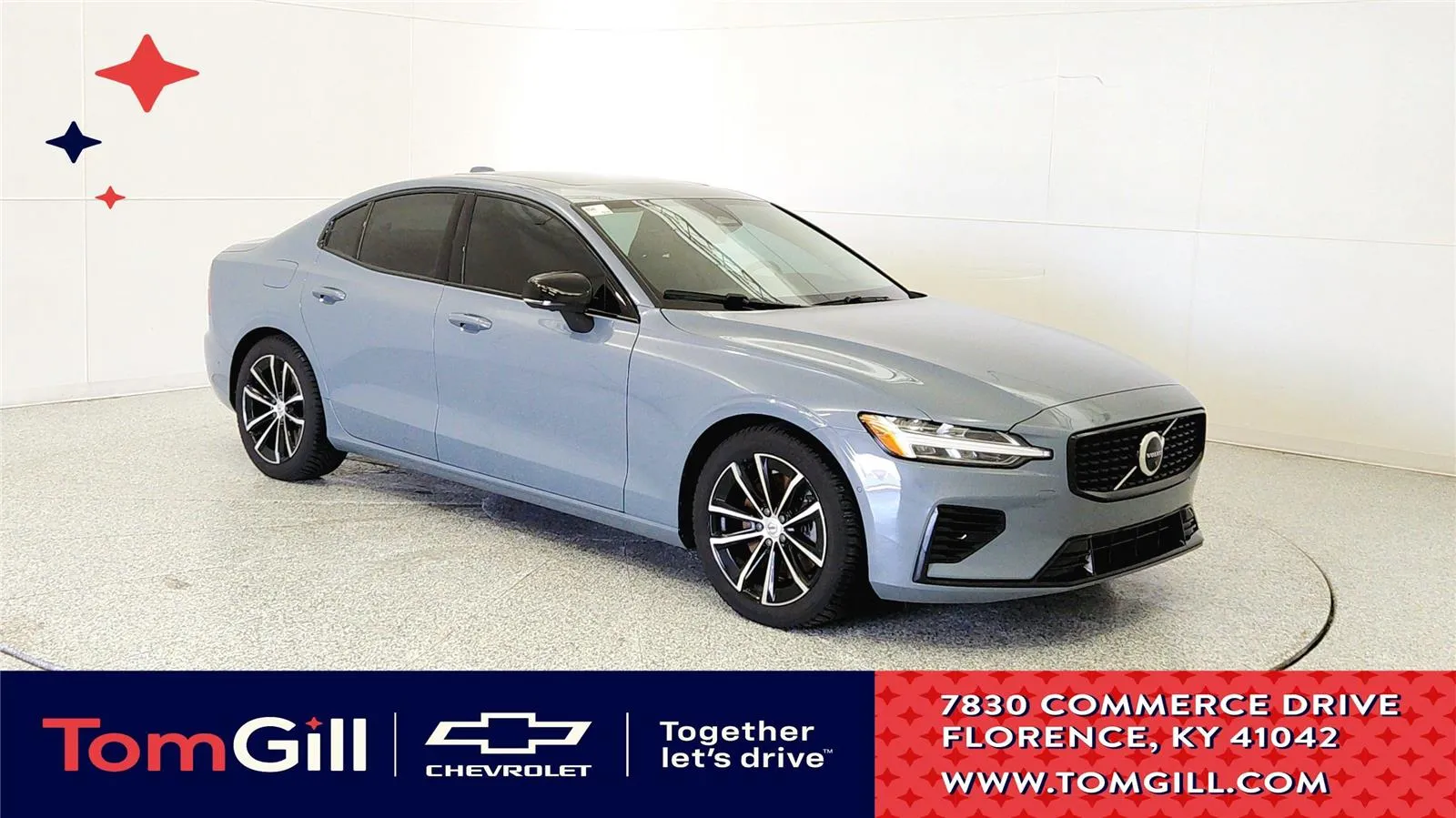 Silver 2023 Volvo S60 Recharge Plug-In Hybrid Plus Dark Theme for sale in Florence, KY