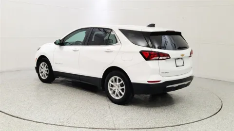 More photos of 2024 Chevrolet Equinox LT at Tom Gill Chevrolet, KY