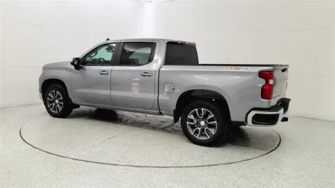 More photos of 2023 Chevrolet Silverado 1500 LT at Tom Gill Chevrolet, KY