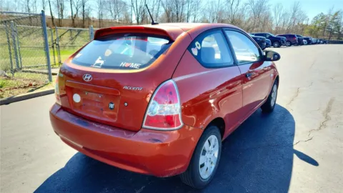 Photos of 2009 Hyundai Accent Man GS for sale in Florence, KY at Tom Gill Chevrolet