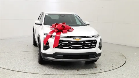 Photos of 2026 Chevrolet Equinox AWD LT for sale in Florence, KY at Tom Gill Chevrolet