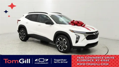 White 2026 Chevrolet Trax 2RS for sale in Florence, KY