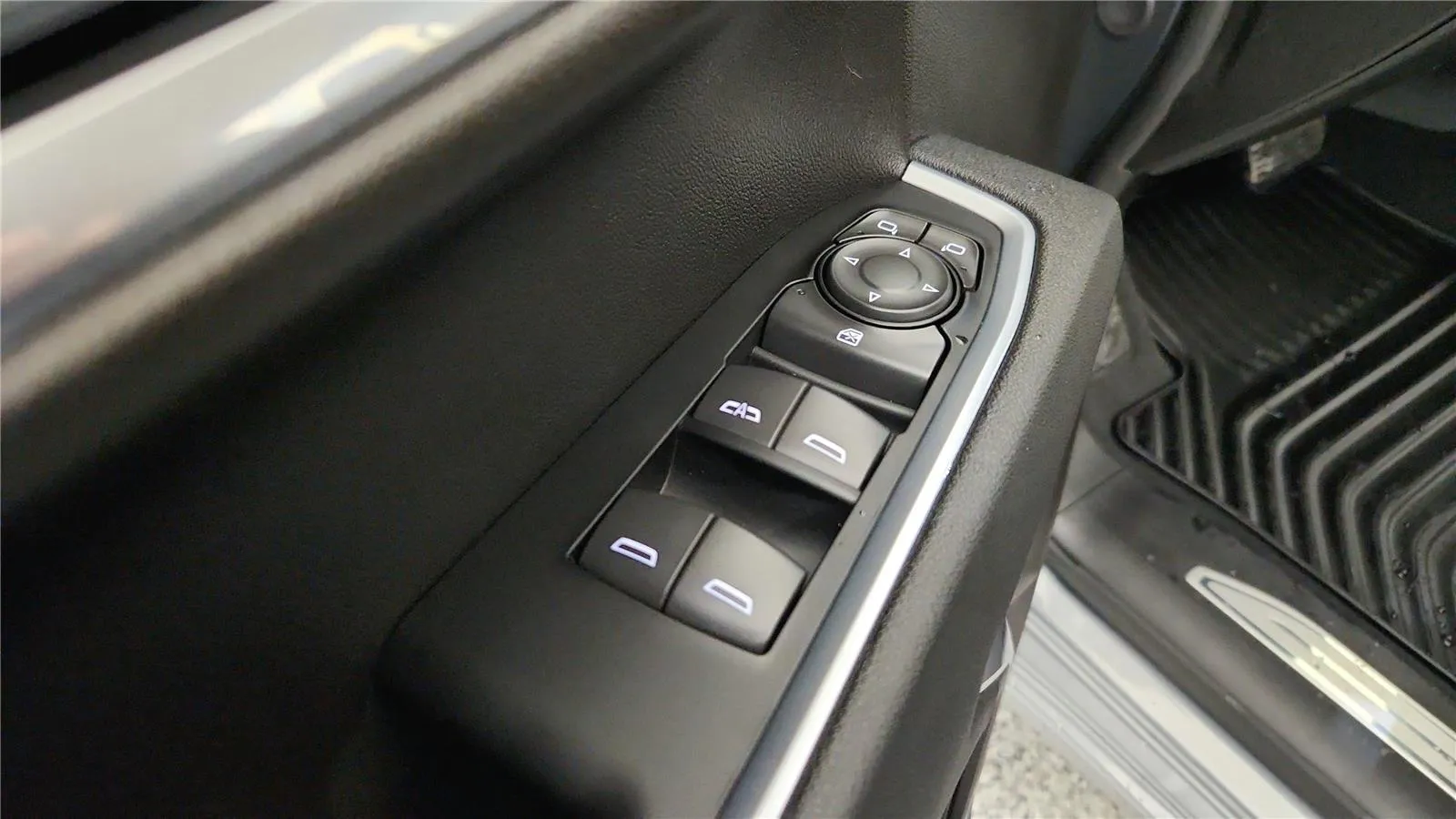 2026 Chevrolet Silverado 1500 LT - Photo 30