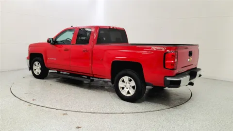 More photos of 2015 Chevrolet Silverado 1500 LT at Tom Gill Chevrolet, KY