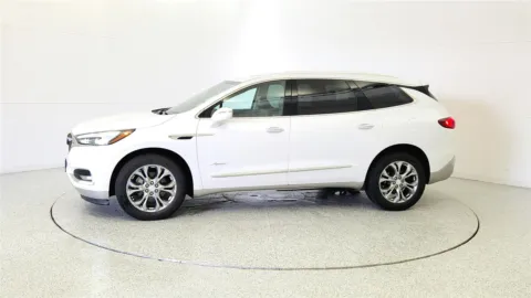 More photos of 2018 Buick Enclave Avenir at Tom Gill Chevrolet, KY