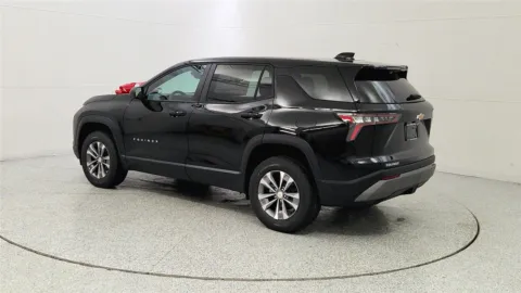 More photos of 2026 Chevrolet Equinox FWD LT at Tom Gill Chevrolet, KY