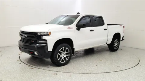 Another view of 2020 Chevrolet Silverado 1500 LT Trail Boss for sale in Florence, KY at Tom Gill Chevrolet