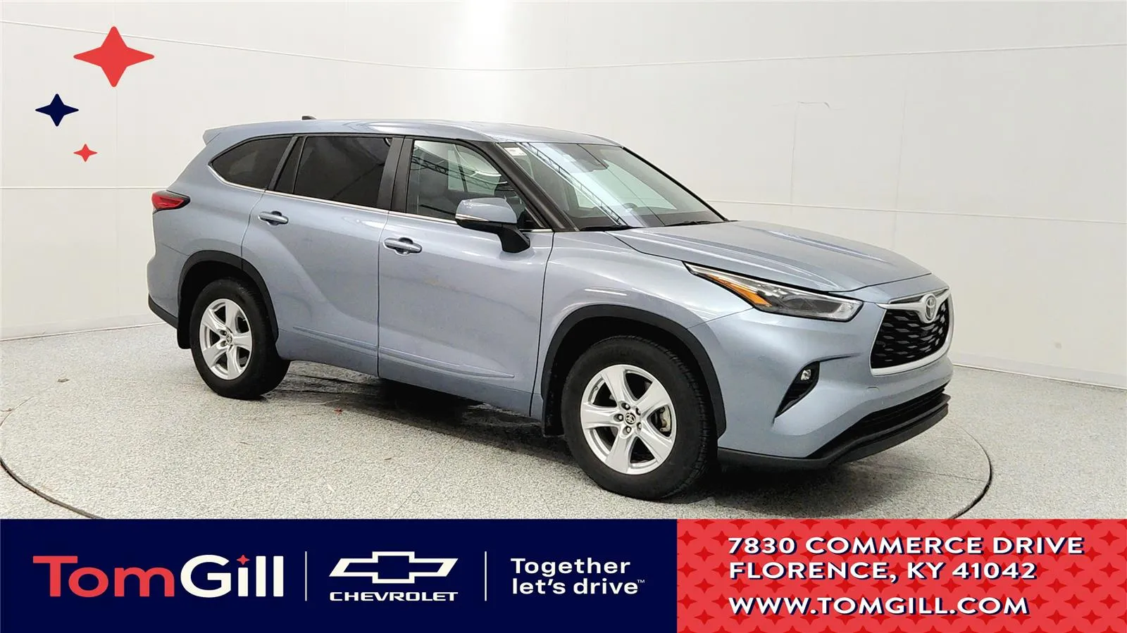 Silver 2023 Toyota Highlander LE for sale in Florence, KY
