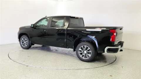 More photos of 2023 Chevrolet Silverado 1500 LT at Tom Gill Chevrolet, KY