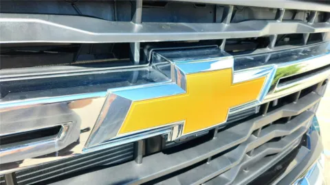 More photos of 2026 Chevrolet Silverado 2500HD LT at Tom Gill Chevrolet, KY