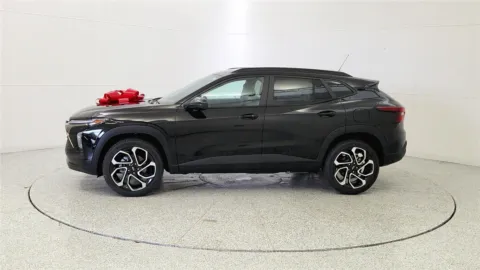 More photos of 2026 Chevrolet Trax 2RS at Tom Gill Chevrolet, KY