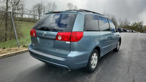 Photos of 2008 Toyota Sienna XLE for sale in Florence, KY at Tom Gill Chevrolet