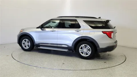 More photos of 2022 Ford Explorer XLT at Tom Gill Chevrolet, KY