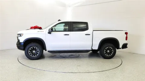 More photos of 2026 Chevrolet Silverado 1500 ZR2 at Tom Gill Chevrolet, KY