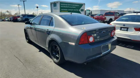 More photos of 2008 Chevrolet Malibu LT w/1LT at Tom Gill Chevrolet, KY