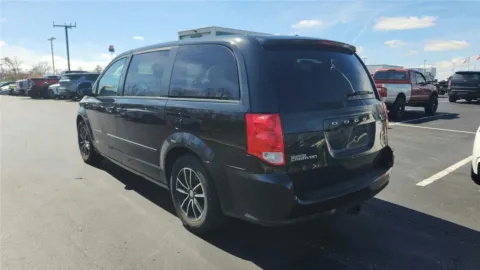 More photos of 2015 Dodge Grand Caravan SE Plus at Tom Gill Chevrolet, KY