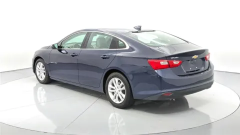 More photos of 2018 Chevrolet Malibu Hybrid at Tom Gill Chevrolet, KY