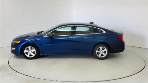 More photos of 2019 Chevrolet Malibu LS at Tom Gill Chevrolet, KY