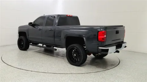 More photos of 2019 Chevrolet Silverado 1500 LD LT at Tom Gill Chevrolet, KY