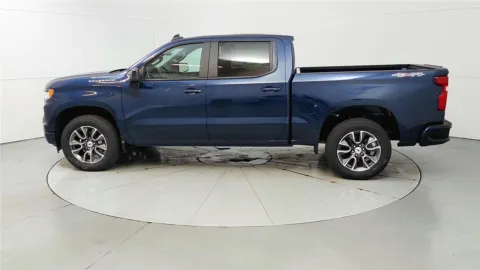 More photos of 2023 Chevrolet Silverado 1500 RST at Tom Gill Chevrolet, KY