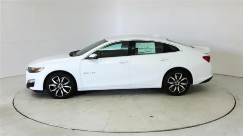 More photos of 2024 Chevrolet Malibu RS at Tom Gill Chevrolet, KY