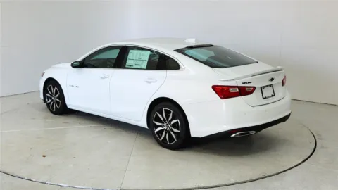 More photos of 2024 Chevrolet Malibu RS at Tom Gill Chevrolet, KY