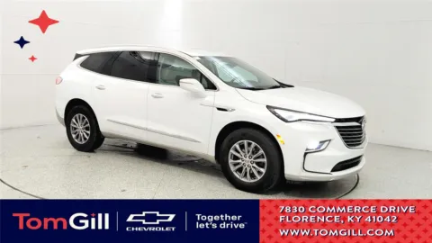 White 2024 Buick Enclave Essence for sale in Florence, KY