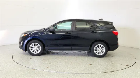 More photos of 2021 Chevrolet Equinox LS at Tom Gill Chevrolet, KY