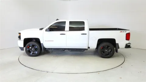 More photos of 2017 Chevrolet Silverado 1500 LTZ at Tom Gill Chevrolet, KY