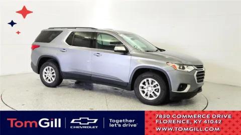 Gray 2021 Chevrolet Traverse LT Cloth for sale in Florence, KY