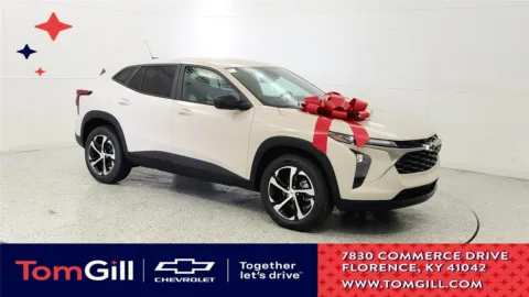 White 2026 Chevrolet Trax 1RS for sale in Florence, KY