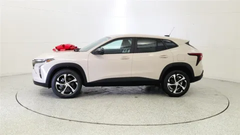 More photos of 2026 Chevrolet Trax 1RS at Tom Gill Chevrolet, KY