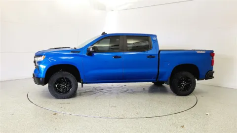 More photos of 2023 Chevrolet Silverado 1500 LT Trail Boss at Tom Gill Chevrolet, KY