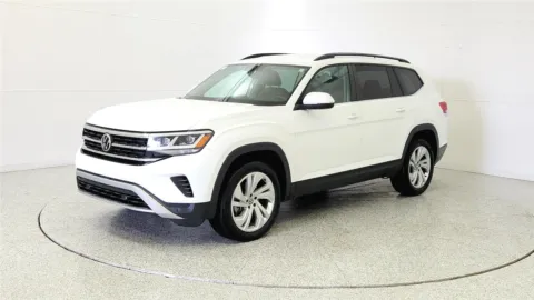 Another view of 2021 Volkswagen Atlas 3.6L V6 SE w/Technology for sale in Florence, KY at Tom Gill Chevrolet
