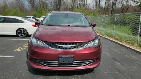 Another view of 2017 Chrysler Pacifica Touring for sale in Florence, KY at Tom Gill Chevrolet